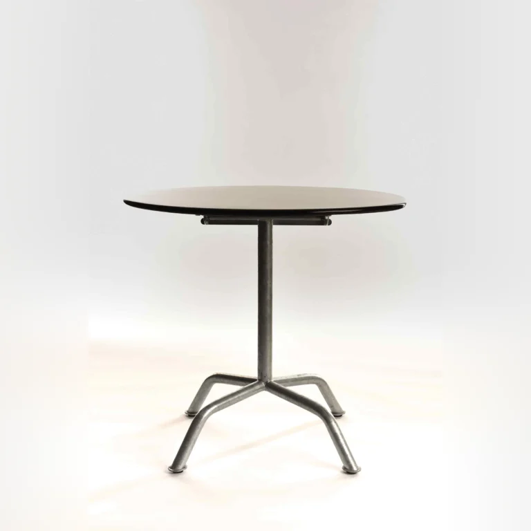 Klapptisch rund – Studioaufnahme